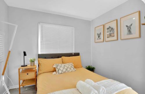 Diggers Rest House | Diggers rest self contained tiny home with wifi