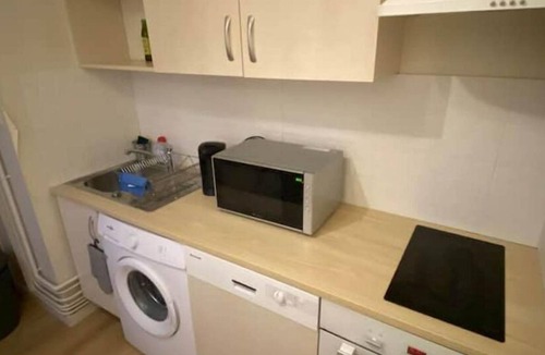 Montchapet Apartment | Dijon - Large studio near Parc Darcy & train station