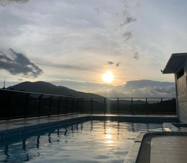 Gua Apartment | DikYaa Studio Apartment Pool And Netflix