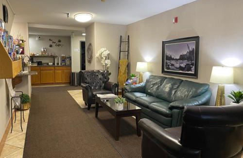 Dillon Hotel | Dillon Inn