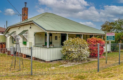 Stanthorpe House | Dillons Cottage