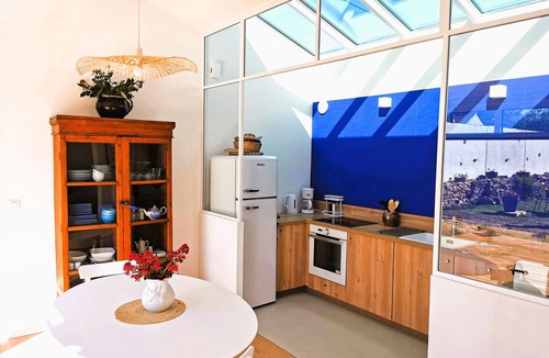 Barbatre House | Dimitri’s workshop 500m from the beach