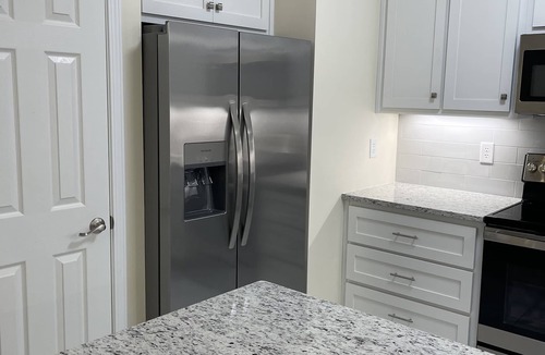 Starkville House | DIMJ Guesthouse- Location #4
