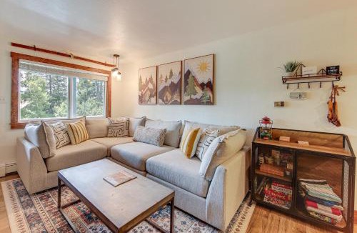 Winter Park Apartment | Dine, Shop and Shuttle to Resort Winter Park Haven!