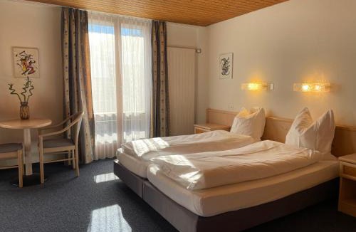 Zweisimmen Hotel | Dinh Residence