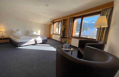Zweisimmen Hotel | Dinh Residence