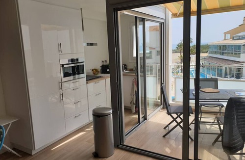 Saint-Cyprien Plage Apartment | DIRECT ACCESS TO SEA AND POOL, COMPLETELY REFURBISHED IN 2019