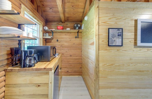 Huntsville Apartment | Direct ATV Trail Access: Mtn-View Huntsville Gem