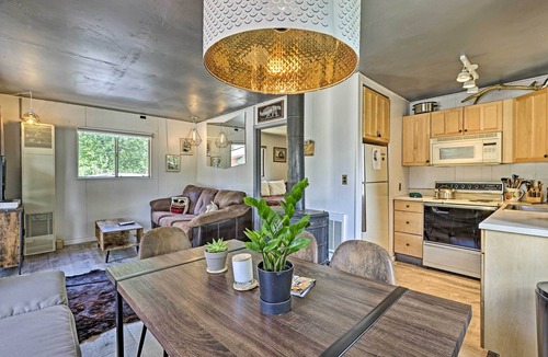 Grand Lake Cabin | Direct Beach Access: Grand Lake Cabin w/Deck!