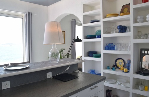 Alpes-Maritimes Apartment | Direct Front Beach in Eze