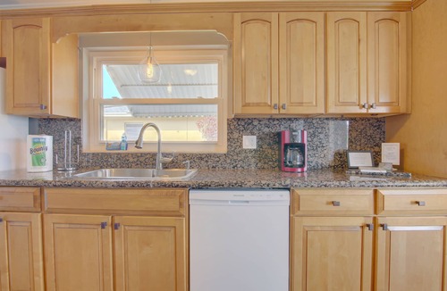 Yacht Club House | Direct gulf access home, near shopping, Yacht Club, and beach!