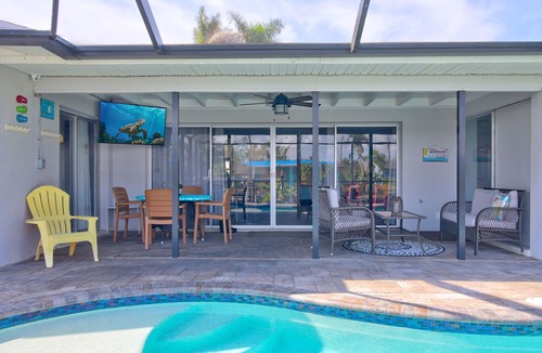 Yacht Club House | Direct gulf access home, near shopping, Yacht Club, and beach!