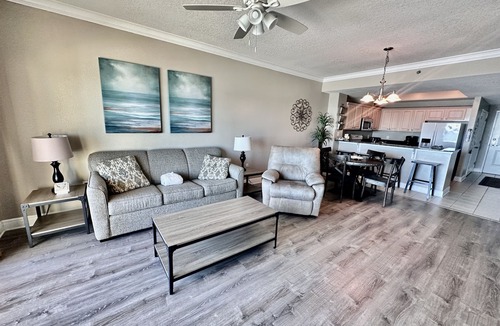 Gulf Shores Condo | Direct Gulf Front ~ 4th Floor ~ 2BD 2BA ~ Oversized Balcony ~ Keyless Entry