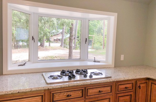 Hadley House | Direct lakefront on quiet dead end road! Several prime summer weeks available!