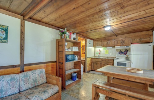 Mayfield House | Direct Lakefront Retreat with private beach, dock and lakeside fire pit