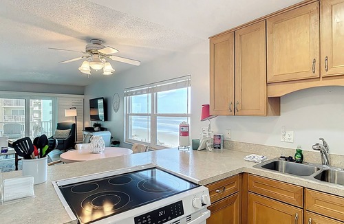 New Smyrna Beach Condo | Direct Ocean Front/Corner Unit! NoDriveBeach of New Smyrna !