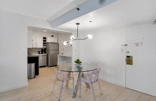 Mid Beach Condo | Direct Ocean Front Property