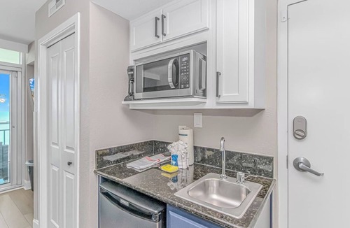 Downtown Myrtle Beach Apartment | Direct Ocean Front Studio Newly Renovated!