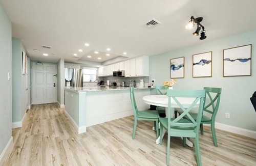 Light House Shores Condo | Direct Ocean Front Condo steps away from the Beach!