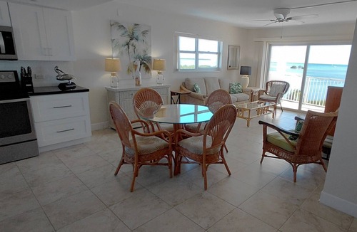 Tavernier Condo | Direct Oceanfront End Unit, WiFi, Pool, Peaceful Location, Panoramic Views!
