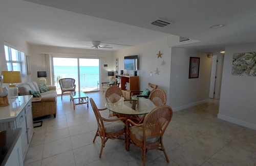 Tavernier Condo | Direct Oceanfront End Unit, WiFi, Pool, Peaceful Location, Panoramic Views!