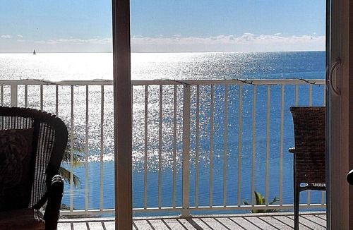 Tavernier Condo | Direct Oceanfront End Unit, WiFi, Pool, Peaceful Location, Panoramic Views!