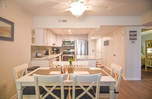 Midtown Ocean City Condo | Direct Oceanfront, Mid-Town, Updated & Spacious 1st Floor - Walk off to Beach