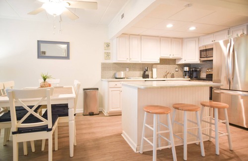 Midtown Ocean City Condo | Direct Oceanfront, Mid-Town, Updated & Spacious 1st Floor - Walk off to Beach