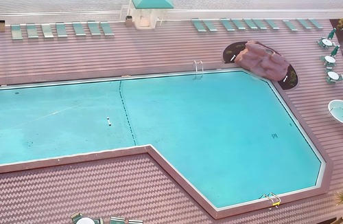 Lenox Park Apartment | DIRECT OCEANFRONT WITH SPECTACULAR VIEW FROM TOP FLOOR