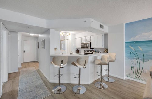 Seawinds Condo Condo | Direct oceanfront Ormond Beach 2/2 with private balcony, heated pool and garage