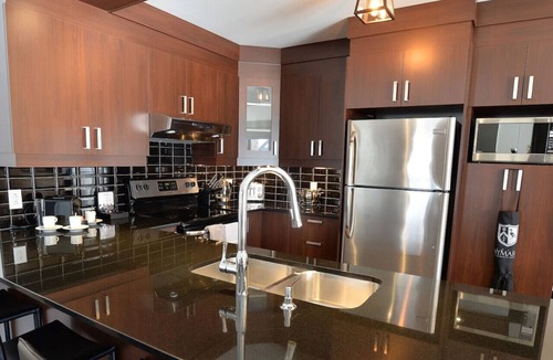 Saint-Sauveur Apartment | Direct slope access condo - Affordable luxury!