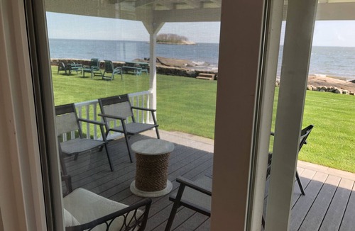 Madison Center Cottage | Direct waterfront renovated cottage.