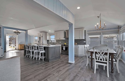 Wading River House | Direct Waterfront Stella Retreat | North Fork