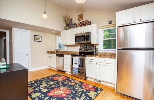 Northwest Harwinton Cottage | Direct Waterfront with Private Beach - Entire Home