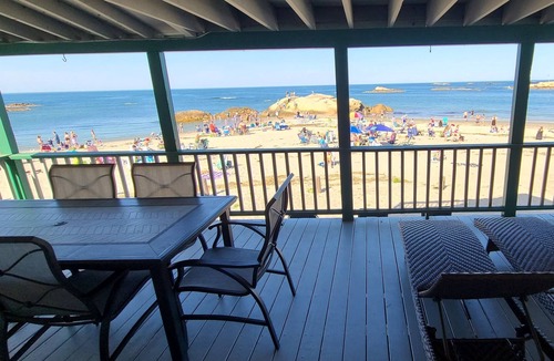 Minot House | DIRECTLY ON MINOT BEACH!!!