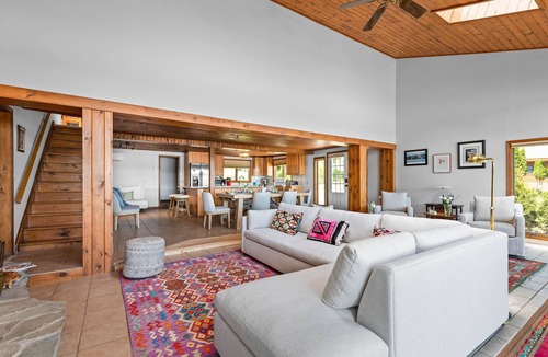 Skaneateles House | Directly on Skaneateles Lake, Expansive Deck; Boathouse & Dock