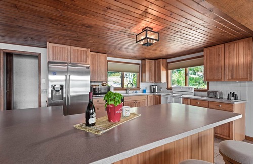 Skaneateles House | Directly on Skaneateles Lake, Expansive Deck; Boathouse & Dock