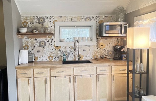 Big Rapids Cabin | Directly on the White Pine Trail. Sleeps 6, full bathroom, and kitchen.