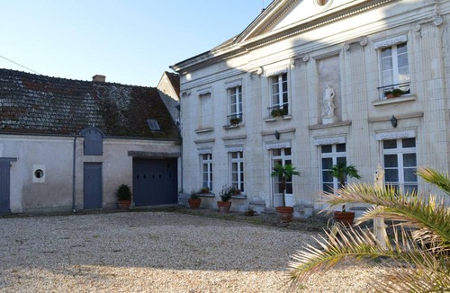 Chatillon-sur-Indre Cottage | Directoire Castle with Private Pool and Garden