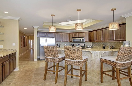 Orange Beach Condo | DISCOUNT FOR EARLY BOOKING with local owners on 5 STAR LUXURY OASIS 2702!
