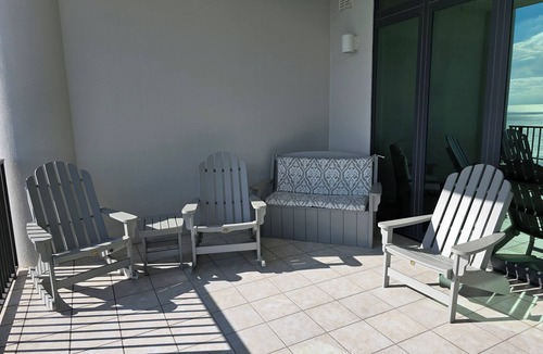 Orange Beach Condo | DISCOUNT FOR EARLY BOOKING with local owners on 5 STAR LUXURY OASIS 2702!