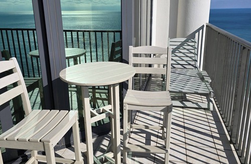 Orange Beach Condo | DISCOUNT FOR EARLY BOOKING with local owners on 5 STAR LUXURY OASIS 2702!