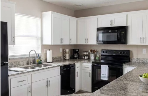 Brooksville House | "Discounted Rate"Perfect 3-bedroom house Near Spring