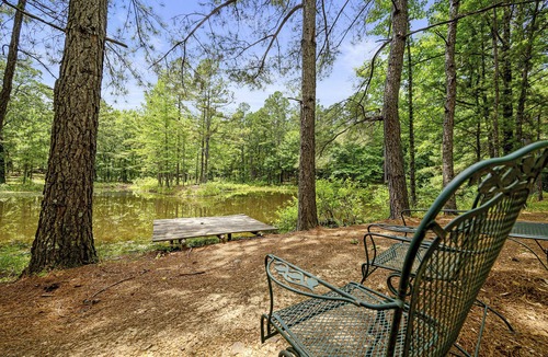 Smithville Cabin | Discounted Rates