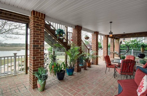 Goose Creek Apartment | Discounted Waterfront Private HotTub Dock FishingA