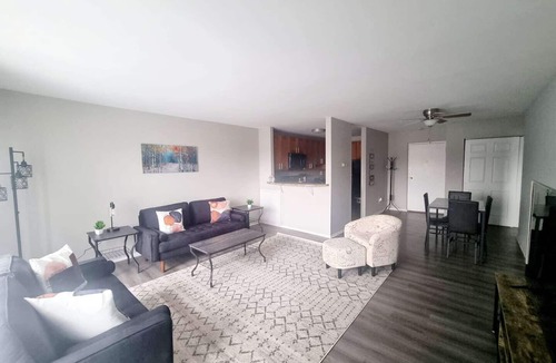 Elkins Park Apartment | Discover a guest-exclusive haven in our modern, spacious apartment