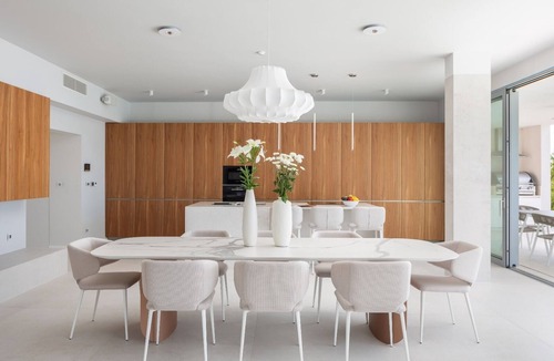 Primosten Burnji Villa | Discover a new level of luxury: A perfect blend of beachfront and comfort.