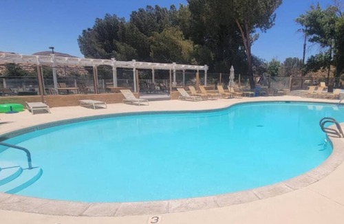 Jacumba RV Rental | Discover Desert Tranquility: Comfortable Resort with Nature Access