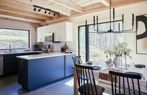 Notre-Dame-du-Laus Ski Chalet | Discover Falcon Ridge's Charming Post and Beam Lake Retreat | Laurentians
