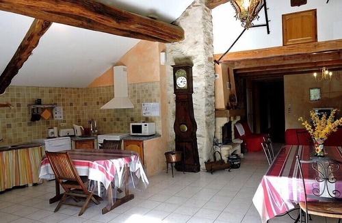 Montredon-Labessonnie Cottage | Discover our gîte for everyone: spacious, comfortable and accessible!
